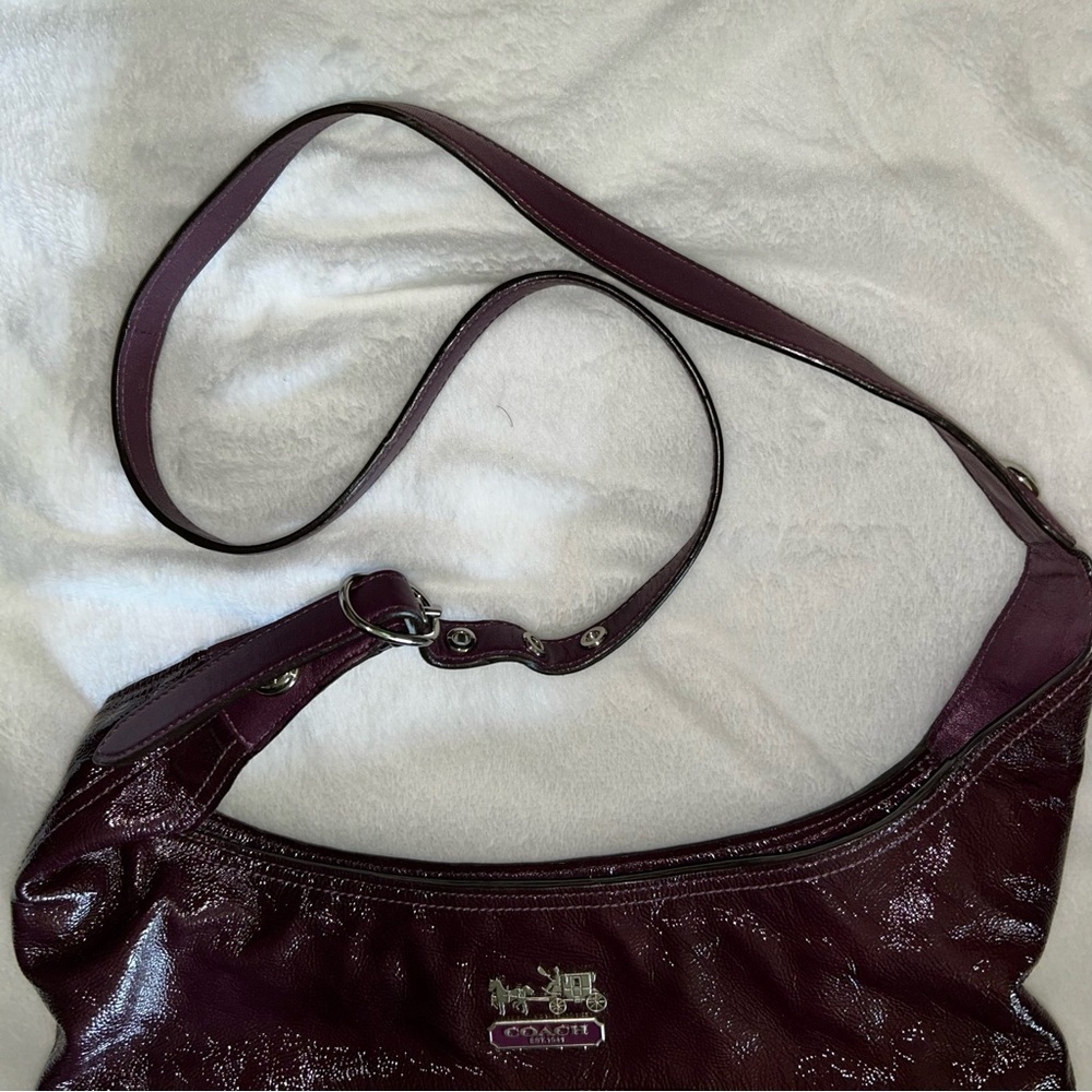 Coach Purple Shoulder Bag with Glossy Finish - Picture 7 of 13